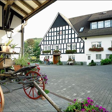 Hotel Klaukenhof Леннештадт Экстерьер фото